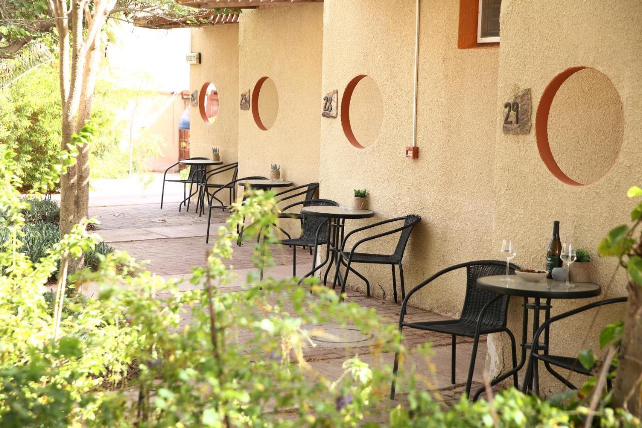 Eilot Kibbutz Country Lodging Ejlat Exteriér fotografie